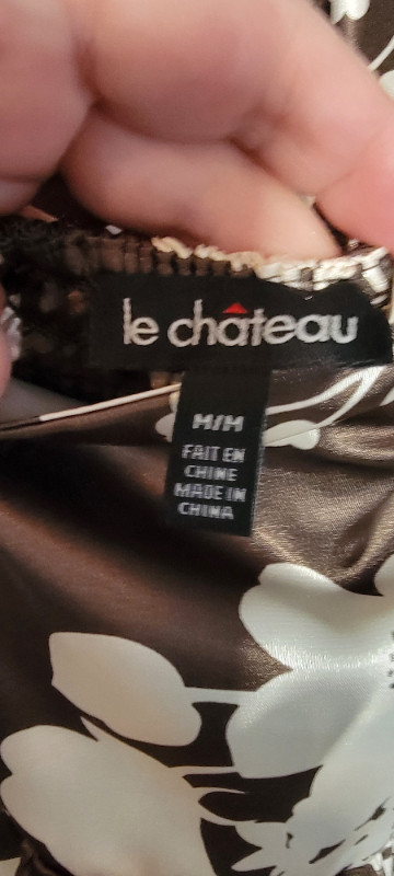 Le Chateau Clothing for Sale - $10 each piece in Women's - Other in City of Toronto - Image 4