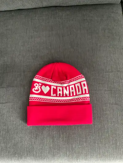 Canada Toque, View more