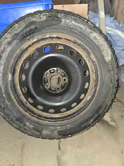 They are 235 60 R18 Sailun Ice Blazer winter tires. They come with 5 bolt steel winter tire rim. Use...