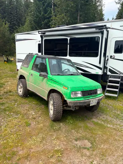 Runs great 4*4 works awesome! Handles well on the road also!