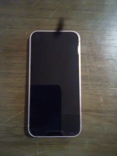 Apple iPhone 13, View more