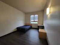 Apartment Room for Rent/Lease Takeover