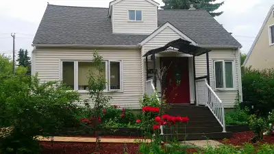 FULLY FURNISHED 2 BEDROOM SUITE - 1 block to NAIT. Share with another NAIT Apprenticeship student. U...