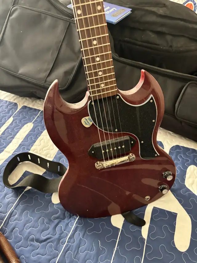 Gibson SG/Les Paul Junior in Guitars in Edmonton - Image 5
