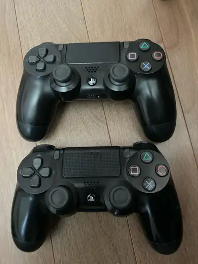 2 MANETTE PS4 ORIGINAL, View more