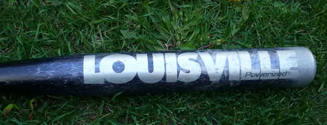 $50 Louisville Slugger TPS Powerized aluminum softball bat in Baseball & Softball in Sudbury - Image 4