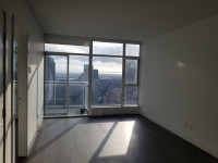 1 bed/1bath apartment in prime burnaby location, high floor!