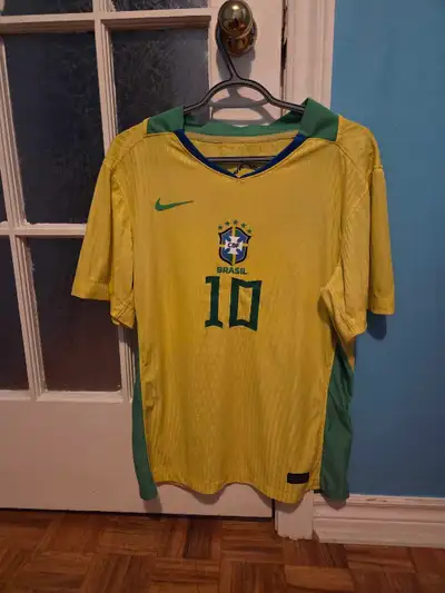 Neymar Jr jersey, View more