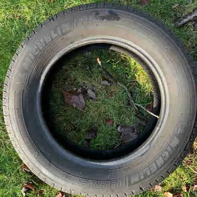Michelin Defender All-Season tires with 7/32 tread