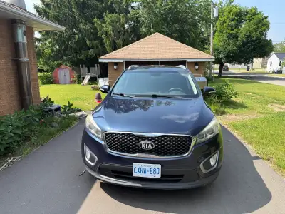 I am looking to sell our 2016 Kia sorento. It’s in great condition for the year and barely has any r...