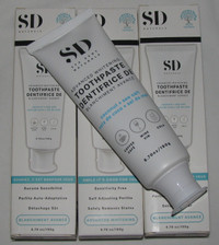 SD Naturals Advance Whitening Toothpaste 3 Lot Made in Canada