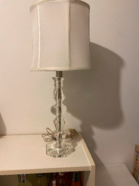 WHITE TABLE LAMP WITH GLASS