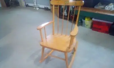 Nice medium size Rocking chair 36 inch tall 23 inch wide butterfly decorations $25.00 cash only pick...