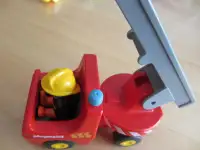 Camion de pompier avec figurine (Playmobil 123) (J113)
