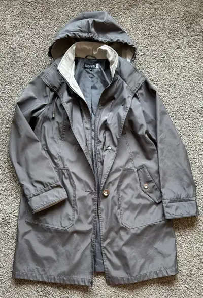 Women’s wind and rain jacket., View more