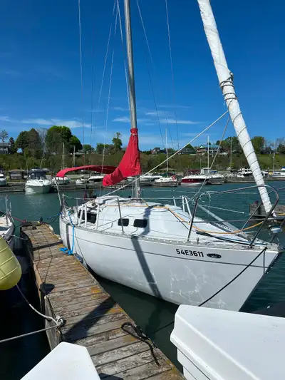 Ready to sail Grampian 28 newer sails bimini cockpit cushions winches sail cover head bilge pump win...