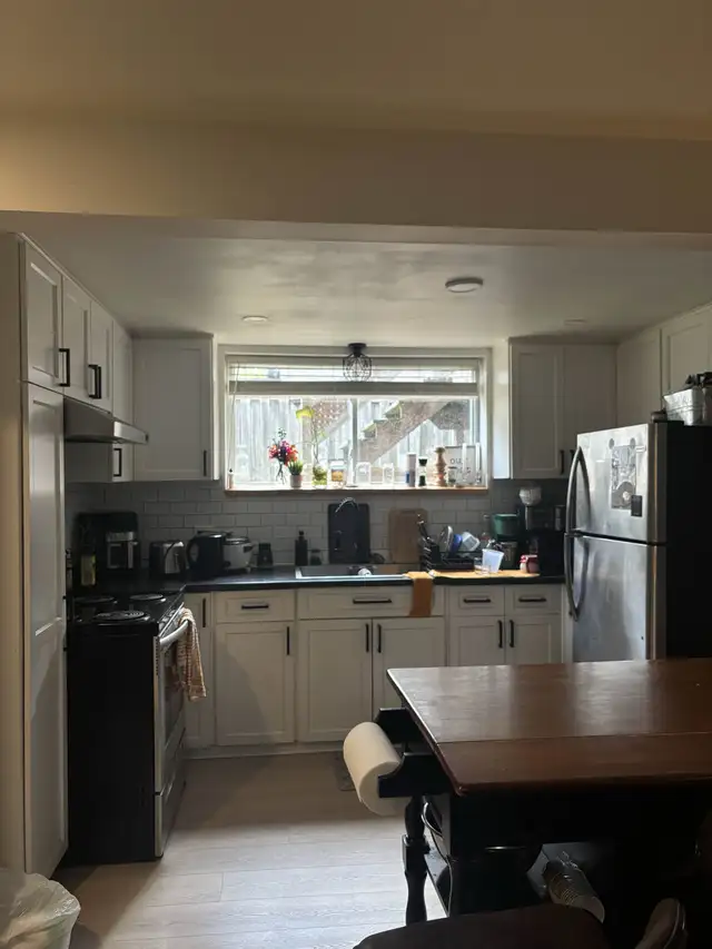 Room for Rent  in Room Rentals & Roommates in Kitchener / Waterloo - Image 5