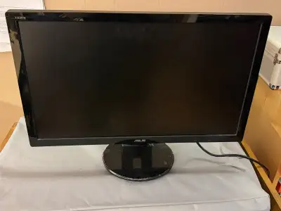 Great monitor at a great condition and price. I got it a few years ago for working from home but in...