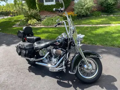 2013 - 110th Custom Anniversary Harley Softail Classic. Certified. Low KM's approx 45,750 Customized...