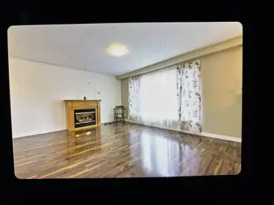 Beautiful 3 bedroom 1 bathroom apartment for rent. Located at downtown Tottenham,walking distance to...