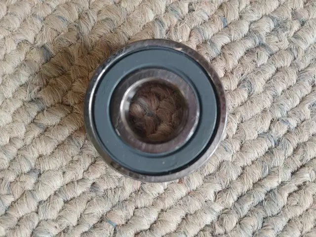 Six Bearings in Other in Moose Jaw - Image 4