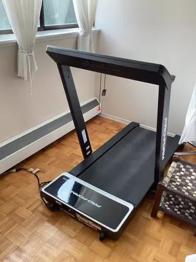 Treadmill little used, sells new in Canadian Tire for $699.00 plus tax asking half