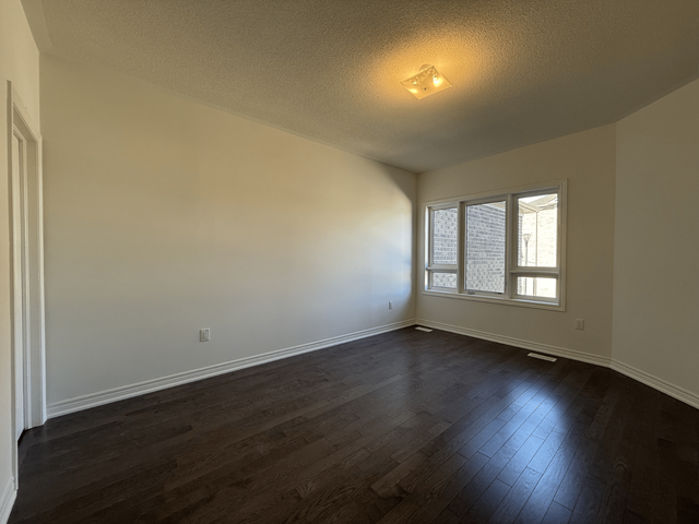 Brand New 4 Bedroom Townhouse for Rent – Seaton, Pickering in Long Term Rentals in Oshawa / Durham Region - Image 7