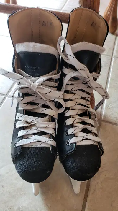 Youth Hockey Skates-Size 7, View more