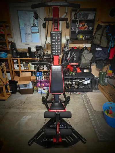 Bowflex PR3000 home gym. Used and in good condition, with everything working as it should. Moving an...