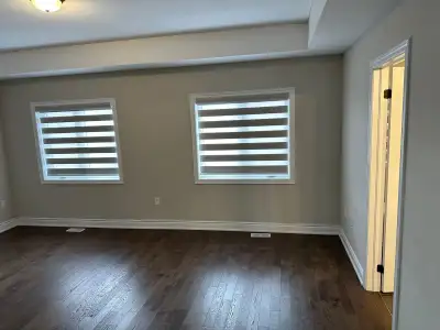 4 Bedroom Detached House for Rent!!