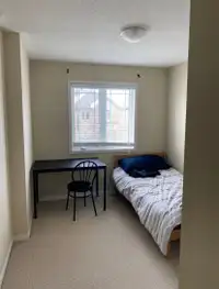 Room for rent near longfields station in barrhaven 