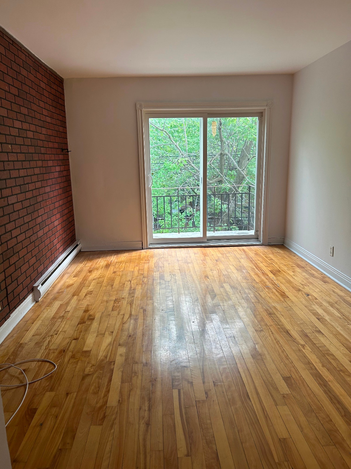 4 1/2 à louer dans Rosemont — photo 1