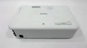 NEW Epson Smart Portable Projector in General Electronics in Mississauga / Peel Region - Image 3