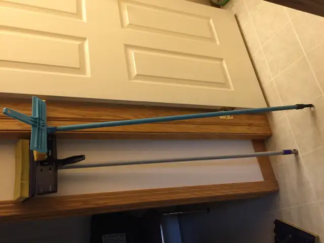 2. Windows mop with long handle64141841251843121