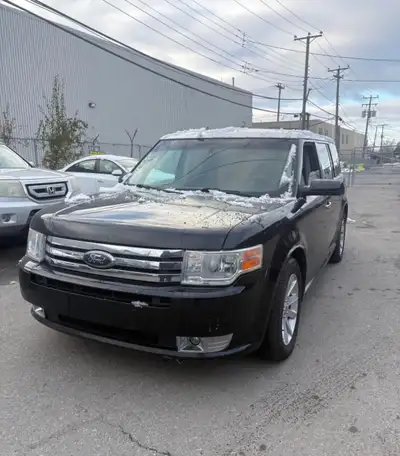 Ford Flex 2010 à vendre • Moteur V6 3.5L • Transmission automatique • 133 598 km • Véhicule propre e...