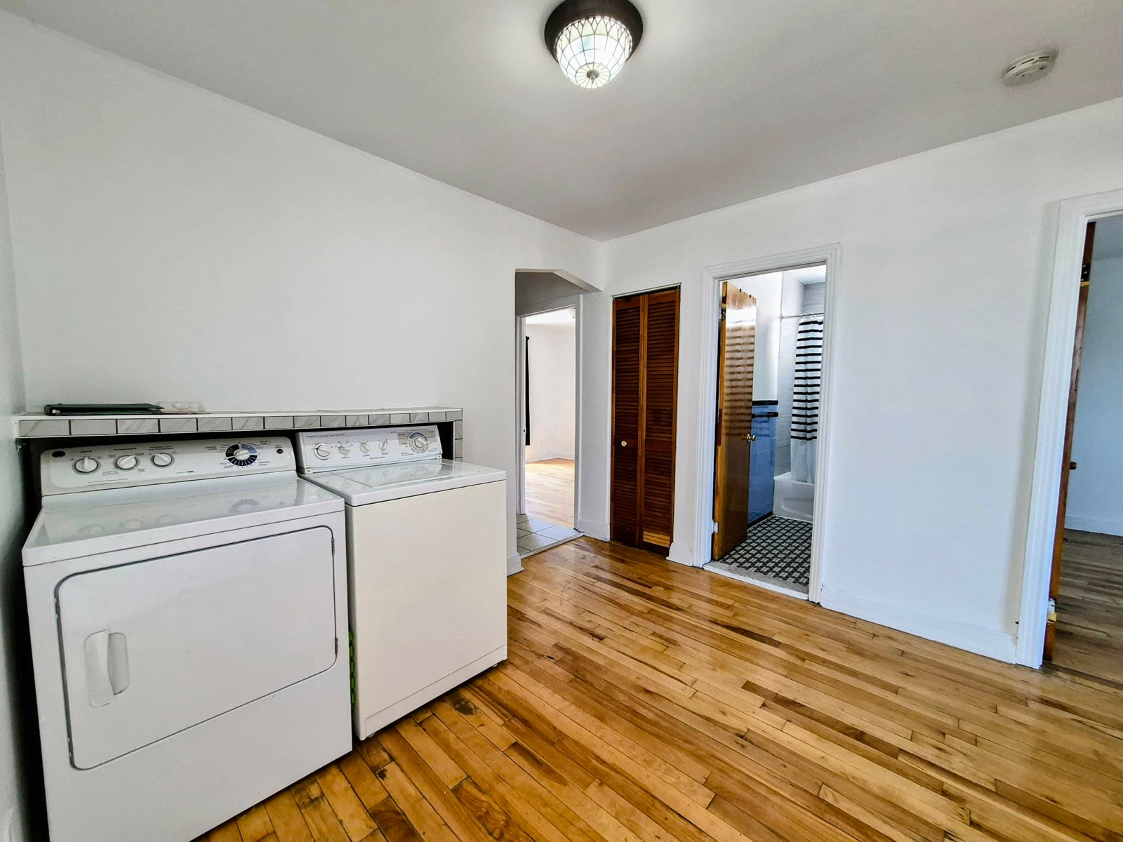 Grand spacieux 4 1/2 à Villeray — photo 2