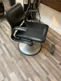 Chaise de coiffure 