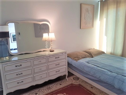 Big condo for sale in recent 4plex, just 2km from Downtown Mtl — photo 2