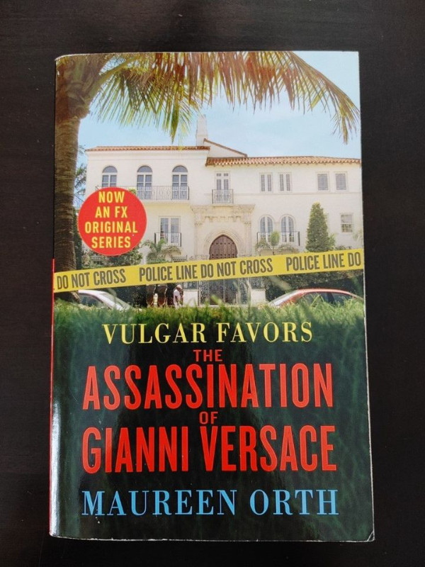 The assassination of Gianni Versace dans Essais et biographies  à Victoriaville