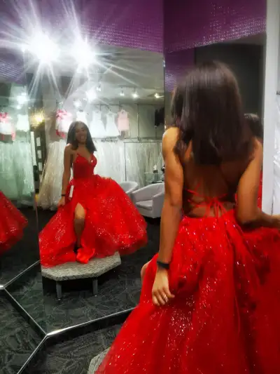 Robe de bal, View more