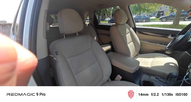 kia Sorento in Cars & Trucks in Windsor Region - Image 4