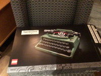 Lego typewriter
