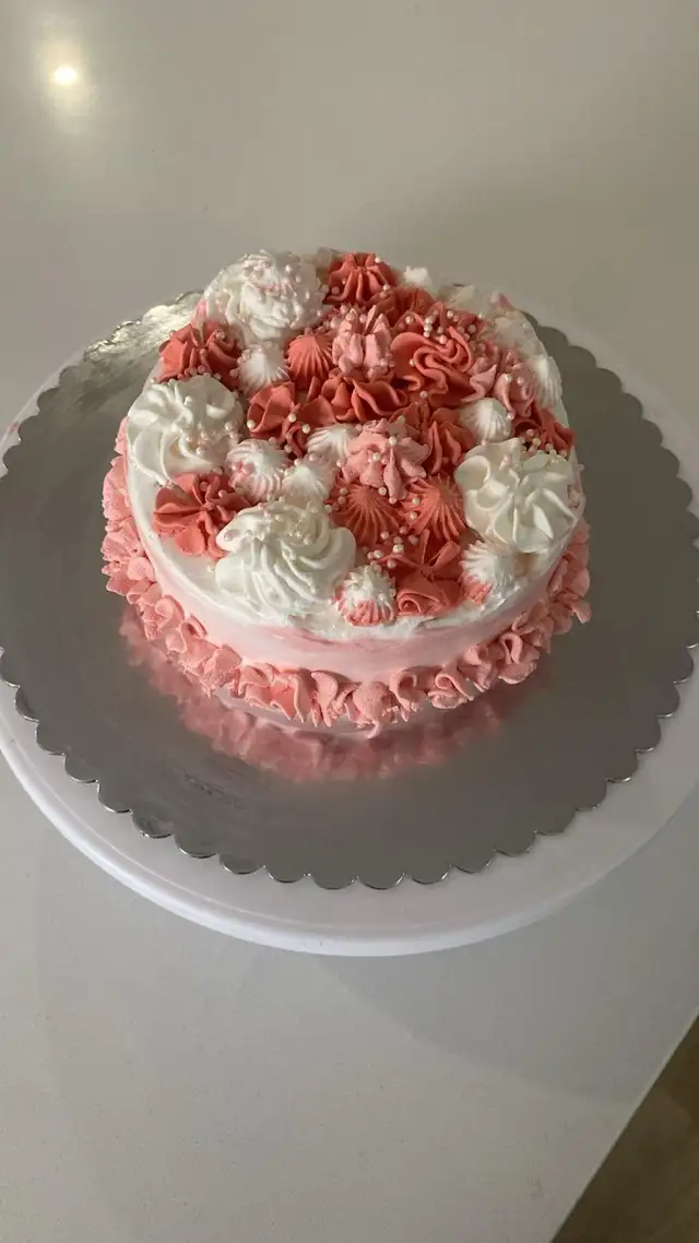 Delicious homemade eggless cakes - custom orders available523046261129236485