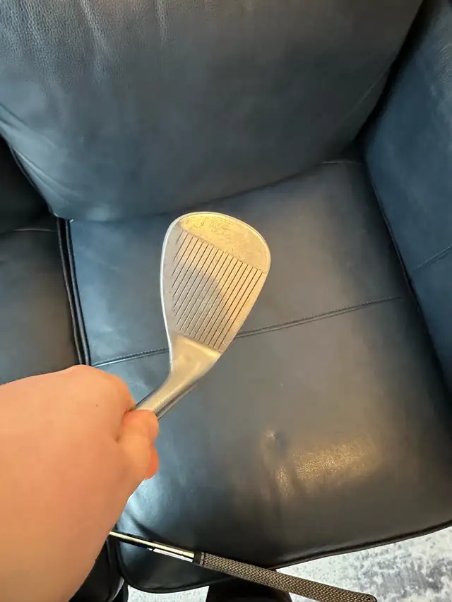 left handed used Vokey wedge 56 degree in Golf in City of Toronto - Image 3