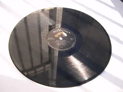 Les Jérolas - Charlie Brown (1959) 78 tours québecois, View more