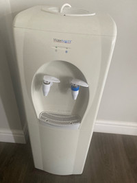 Water dispenser cold and normal