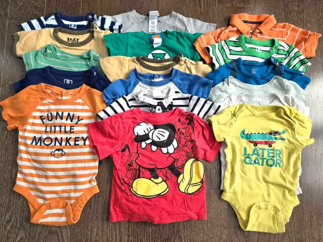 Baby Clothes - baby onesies 12-18 months (17 items)632346047202571216