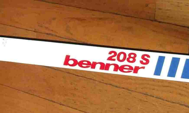 3 paires de Ski de fond classique Benner 208S avec bâtons de ski dans Ski  à Laval/Rive Nord - Image 2