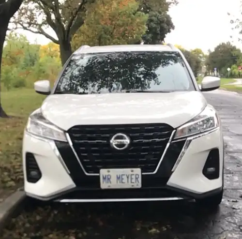 2021 Nissan Kicks SV