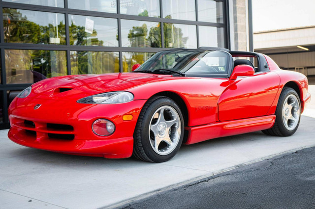 SELL/TRADE 1998 DODGE VIPER RT-10 CONVERTIBLE. in Classic Cars in City of Toronto